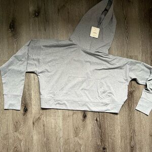 Fabletics Gray Cropped Sweatshirt
